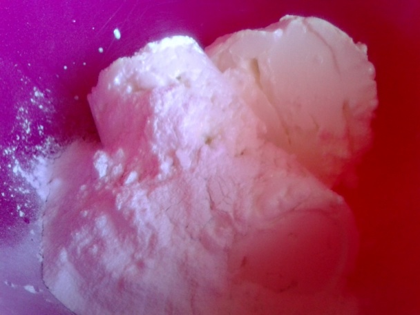 Marhuľové rezy s tvarohovo-mascarpone krémom a šľahačkou (fotorecept) - obrázok 5