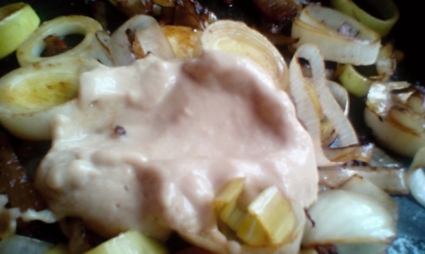 Hovädzí plátok na póre a horčici s hrnčekovou knedľou (fotorecept) - obrázok 4