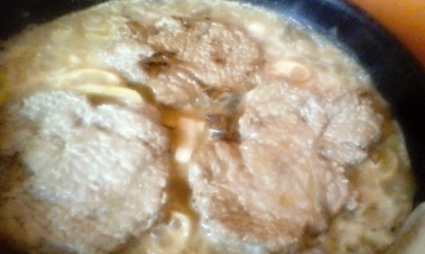 Hovädzí plátok na póre a horčici s hrnčekovou knedľou (fotorecept) - obrázok 6