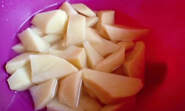 Hovädzí guláš (fotorecept) - obrázok 4