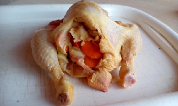 Zeleninou plnené pečené mini kurča (fotorecept) - obrázok 4