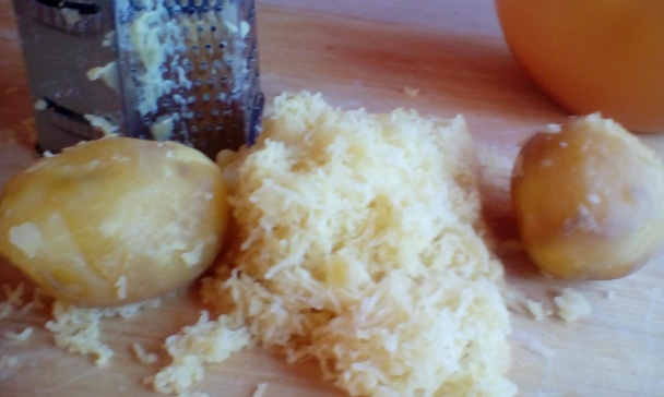 Bryndzové pirohy so slaninou a s cibuľkou (fotorecept) - obrázok 1