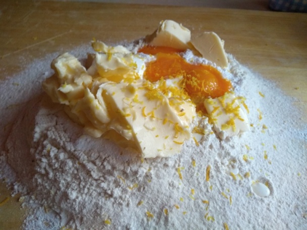 Citrónové rezy s jahodovým lekvárom (fotorecept) - obrázok 1