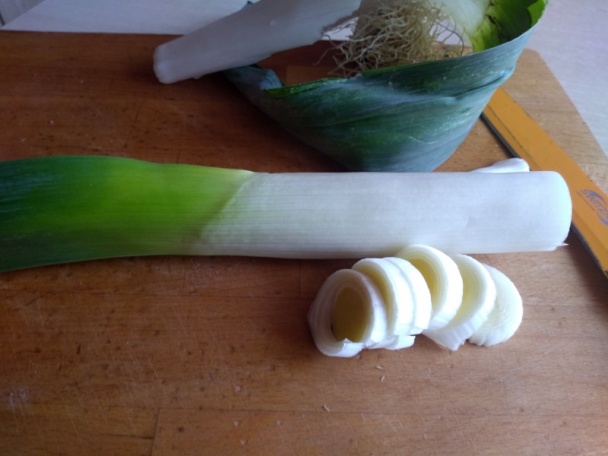 Bravčová krkovička na póre a červenom víne so šampiňónmi (fotorecept) - obrázok 3