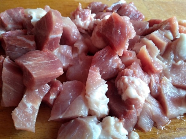 Fašírka s medvedím cesnakom pečená vcelku (fotorecept) - obrázok 1