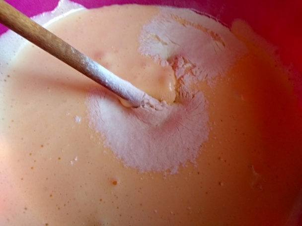 Tvarohovo-jahodový tunel (fotorecept) - obrázok 2