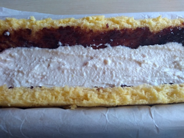 Tvarohovo-jahodový tunel (fotorecept) - obrázok 6