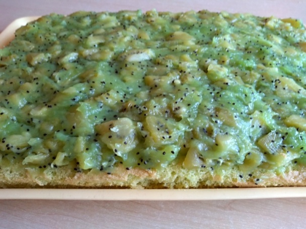 Pistáciové kivi rezy so šľahačkou (fotorecept) - obrázok 10