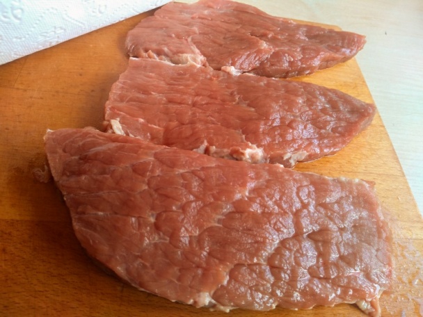 Hovädzí plátok na škorici s farebnou zeleninou (fotorecept) - obrázok 1