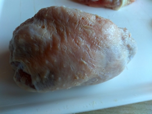 Pečené horné kuracie stehná plnené syrom (fotorecept) - obrázok 5