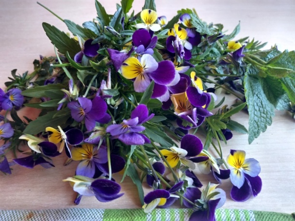 Rozkvitnuté palacinky (fotorecept) - obrázok 5