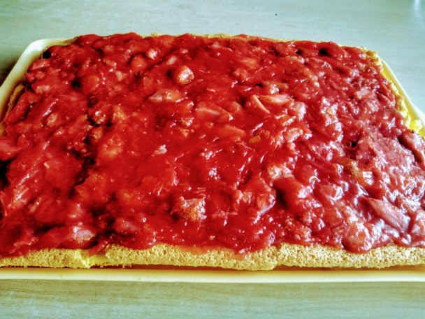 Jahodové rezy so šľahačkou (fotorecept) - obrázok 8