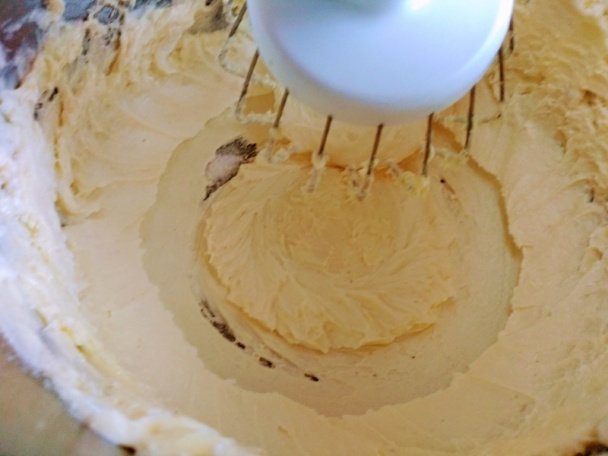 Marhuľové rezy s tvarohovým krémom a marhuľovicou (fotorecept) - obrázok 4