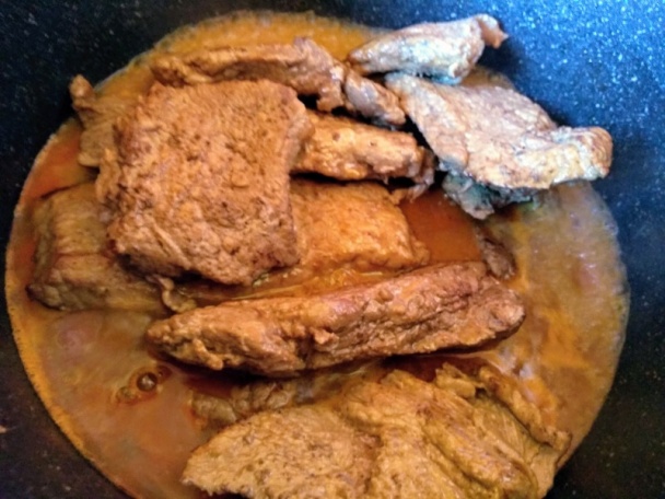 Hovädzia roštenka na červenej cibuli (fotorecept) - obrázok 5