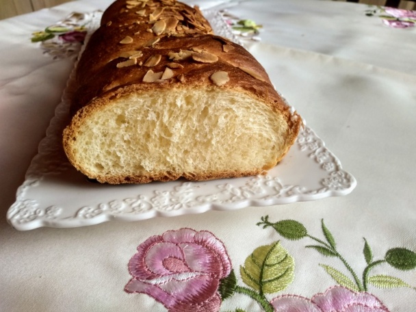 Vianočka s mandľovými lupienkami (fotorecept) - obrázok 11