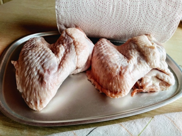 Morčacie krídla na bielom víne s kuriatkami (fotorecept) - obrázok 1