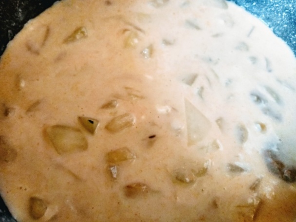 Kyslá cuketová polievka s klobásovými guľkami (fotorecept) - obrázok 8