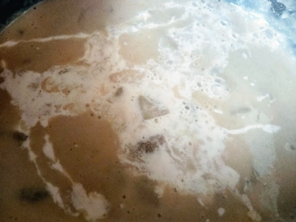 Kyslá cuketová polievka s klobásovými guľkami (fotorecept) - obrázok 10