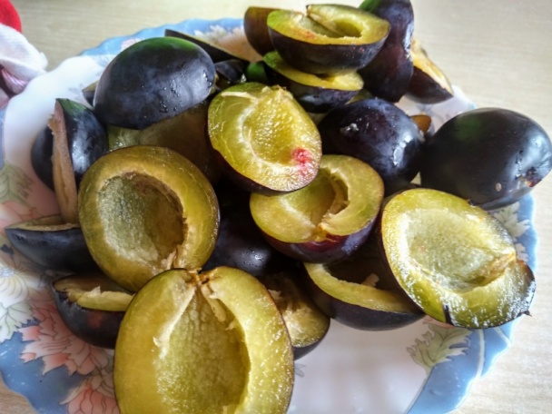 Makovo-slivkové rezy so šľahačkou (fotorecept) - obrázok 9