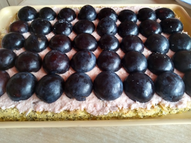 Makovo-slivkové rezy so šľahačkou (fotorecept) - obrázok 11