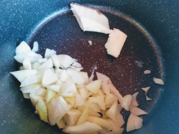 Kurací perkelt s lesnými hríbmi (fotorecept) - obrázok 3