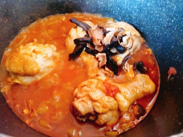 Kurací perkelt s lesnými hríbmi (fotorecept) - obrázok 10