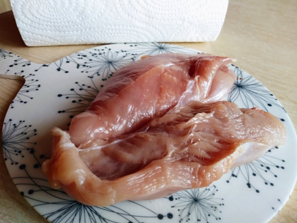 Rolované pečené morčacie prsia plnené šunkou (fotorecept) - obrázok 1