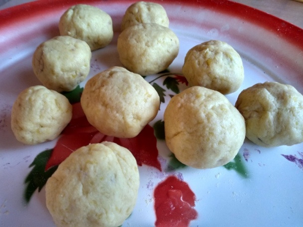 Morčacie stehno na víne s guľkami plnenými červenou kapustou (fotorecept) - obrázok 8