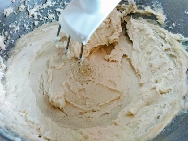 Dušičkové sviatočné ananásové rezy (fotorecept) - obrázok 1