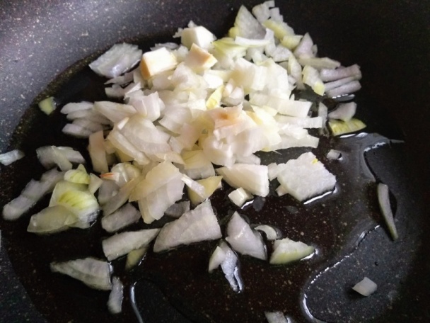 Mäsové guľky v kyslej kapuste celkom inak (fotorecept) - obrázok 3