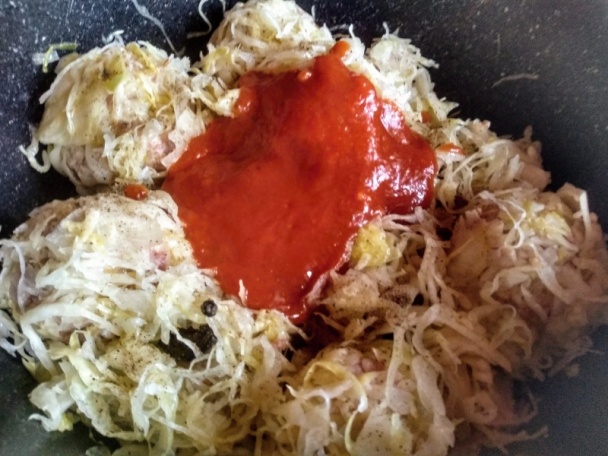Mäsové guľky v kyslej kapuste celkom inak (fotorecept) - obrázok 11