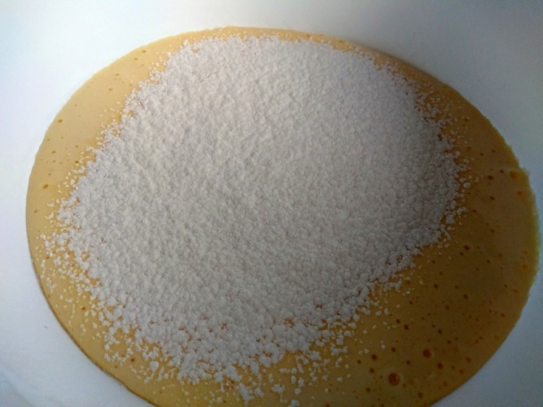 Jablkový koláč len zo 4 surovín (fotorecept) - obrázok 5