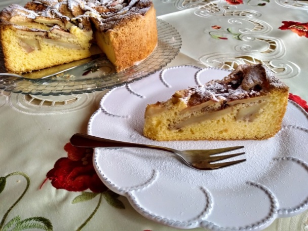 Jablkový koláč len zo 4 surovín (fotorecept) - obrázok 9