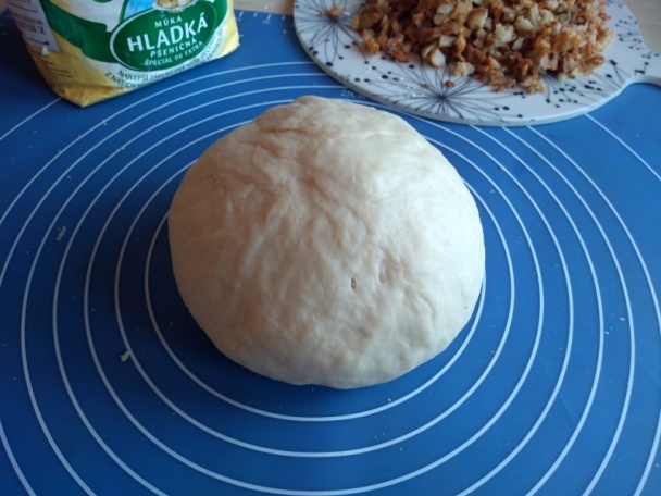 Oškvarkový závin (fotorecept) - obrázok 2