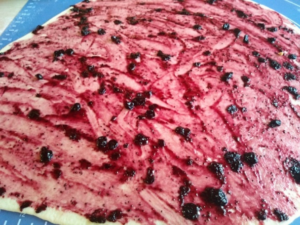 Oškvarkový závin (fotorecept) - obrázok 7