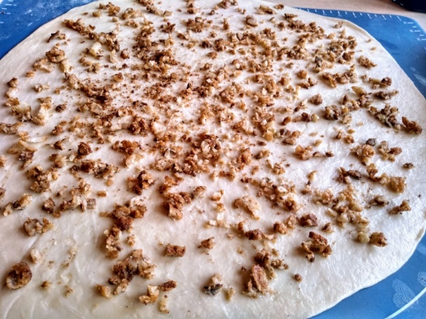 Oškvarkový závin (fotorecept) - obrázok 11