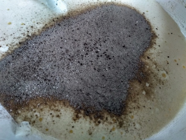 Orechovo-kakaové rezy so žĺtkovým krémom s griotkou (fotorecept) - obrázok 4