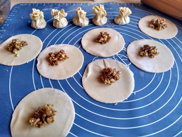 Orechové mešteky z domáceho lístkového cesta (fotorecept) - obrázok 6