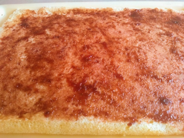 Piškótové rezy s venčekmi v makovom kréme (fotorecept) - obrázok 8