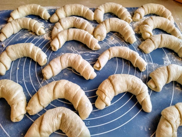 Chrumkavé domáce rožky s rascou (fotorecept) - obrázok 8