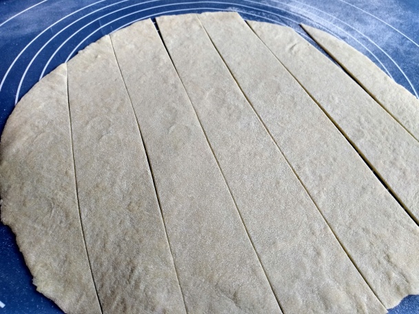 Domáce kapustové cestoviny s oškvarkovými drobencami (fotorecept) - obrázok 3