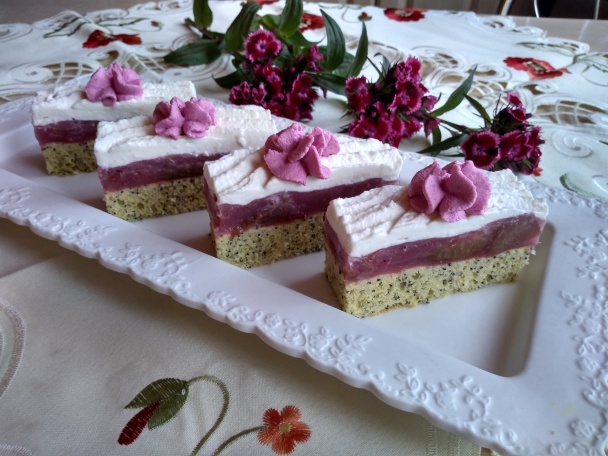 Makovo-slivkové rezy (fotorecept) - obrázok 10