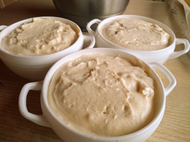 Piškótové rezy so smotanovým krémom (fotorecept) - obrázok 5