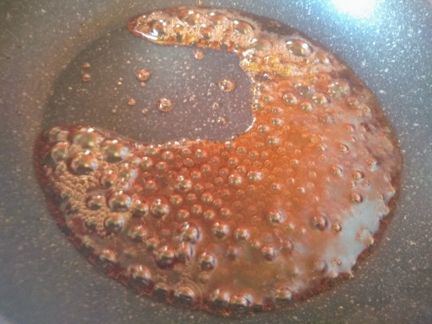 Opečená plnená prepelica s griotkou a karamelizovaným egrešom (fotorecept) - obrázok 10