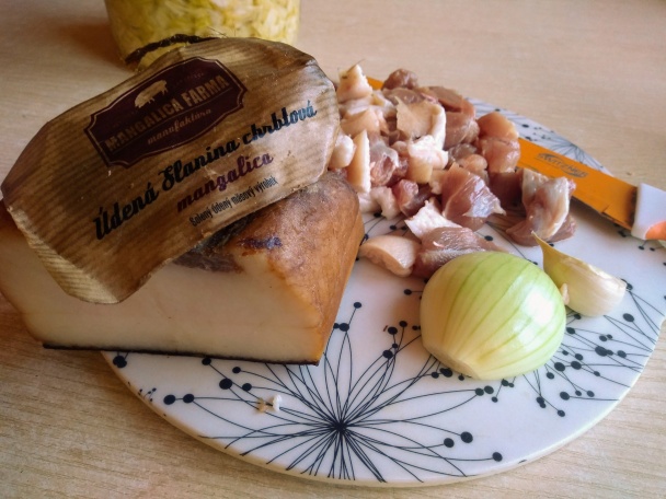 Salašnícky guláš s kapustou (fotorecept) - obrázok 2