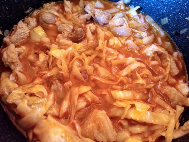 Salašnícky guláš s kapustou (fotorecept) - obrázok 7