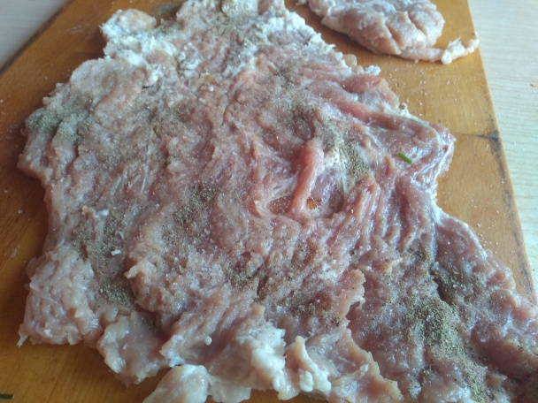 Pečená plnená bravčová krkovička na červenom víne (fotorecept) - obrázok 2