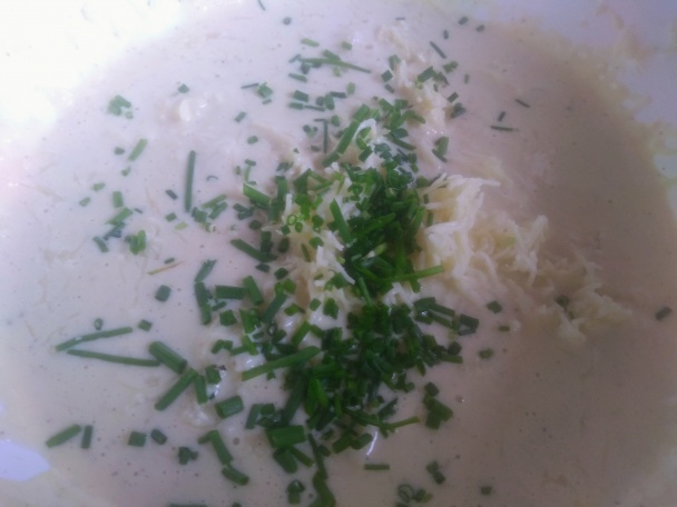 Strúhaný syr v pažítkovom cestíčku (fotorecept) - obrázok 4