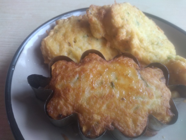 Strúhaný syr v pažítkovom cestíčku (fotorecept) - obrázok 6