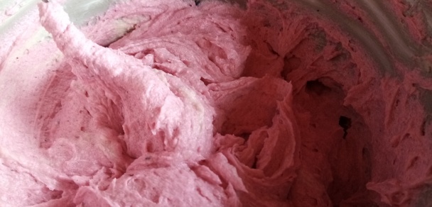 Makovo-čučoriedkové rezy so želé piškótami (fotorecept) - obrázok 1